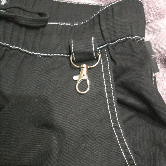 Black and White Cargo Pants with Contrast Stitching - Picture 5 of 10